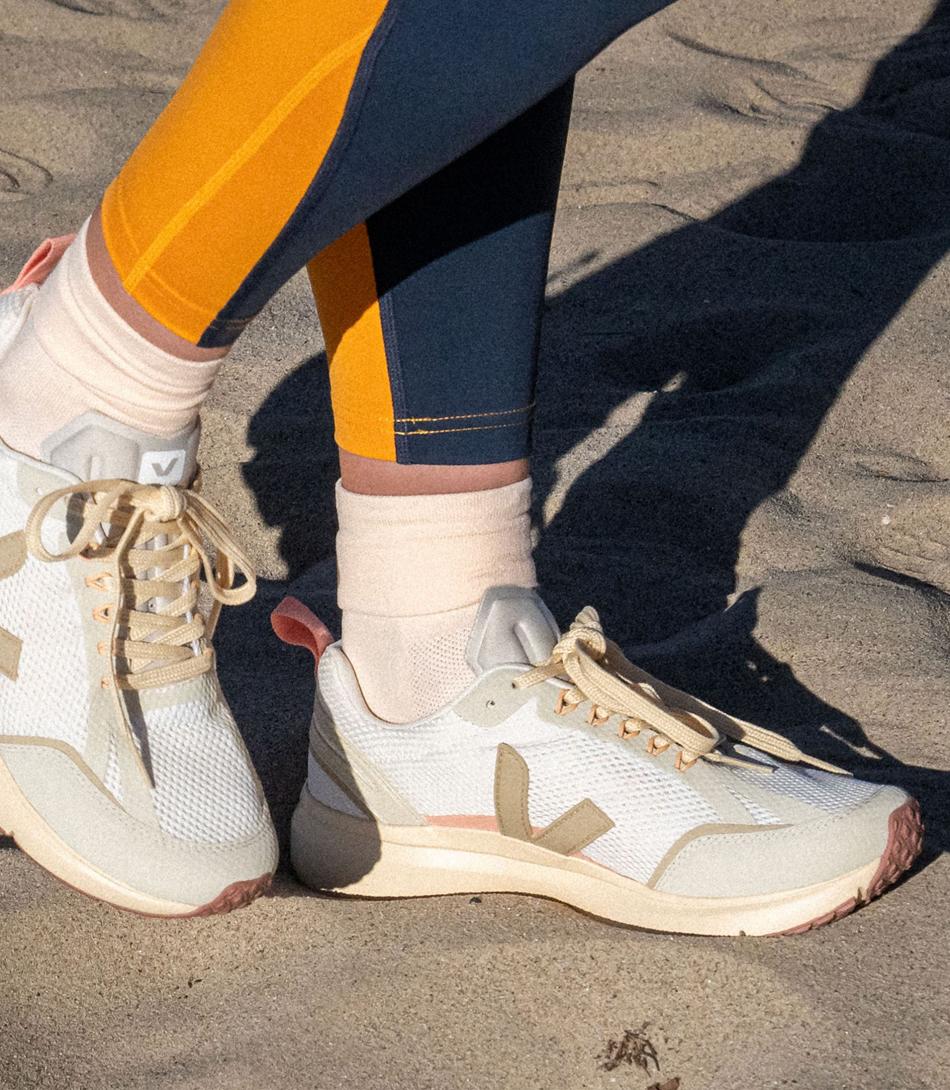 Veja Condor 2 Alveomesh Gravel Almond Sneakers Maantiekengät Valkoinen | QFIUV40656