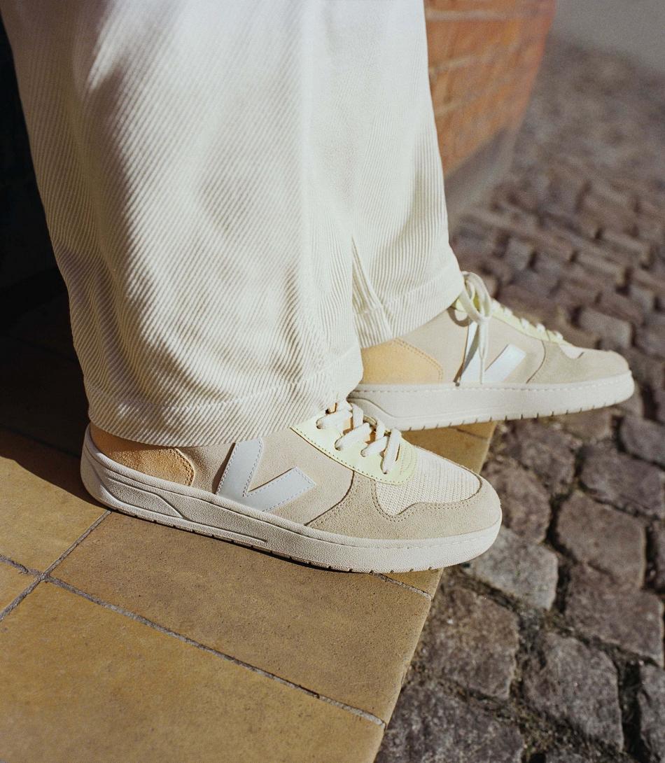 Veja Mokka Sable Menthol Multico Naisten V-10 Beige Valkoinen | FINEJ57075